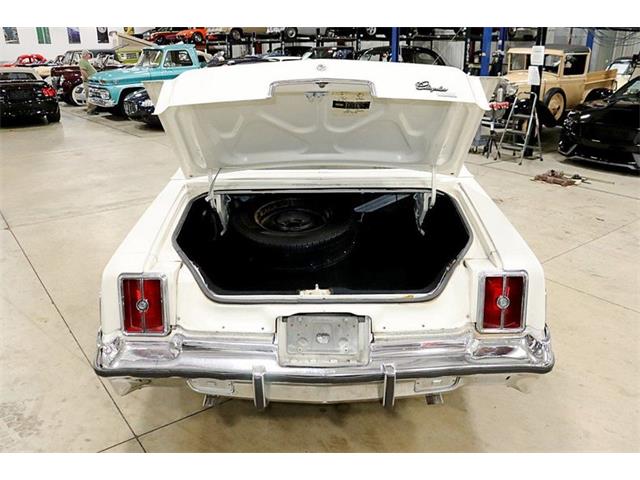 1975 Chrysler Cordoba (CC-1241588) for sale in Kentwood, Michigan