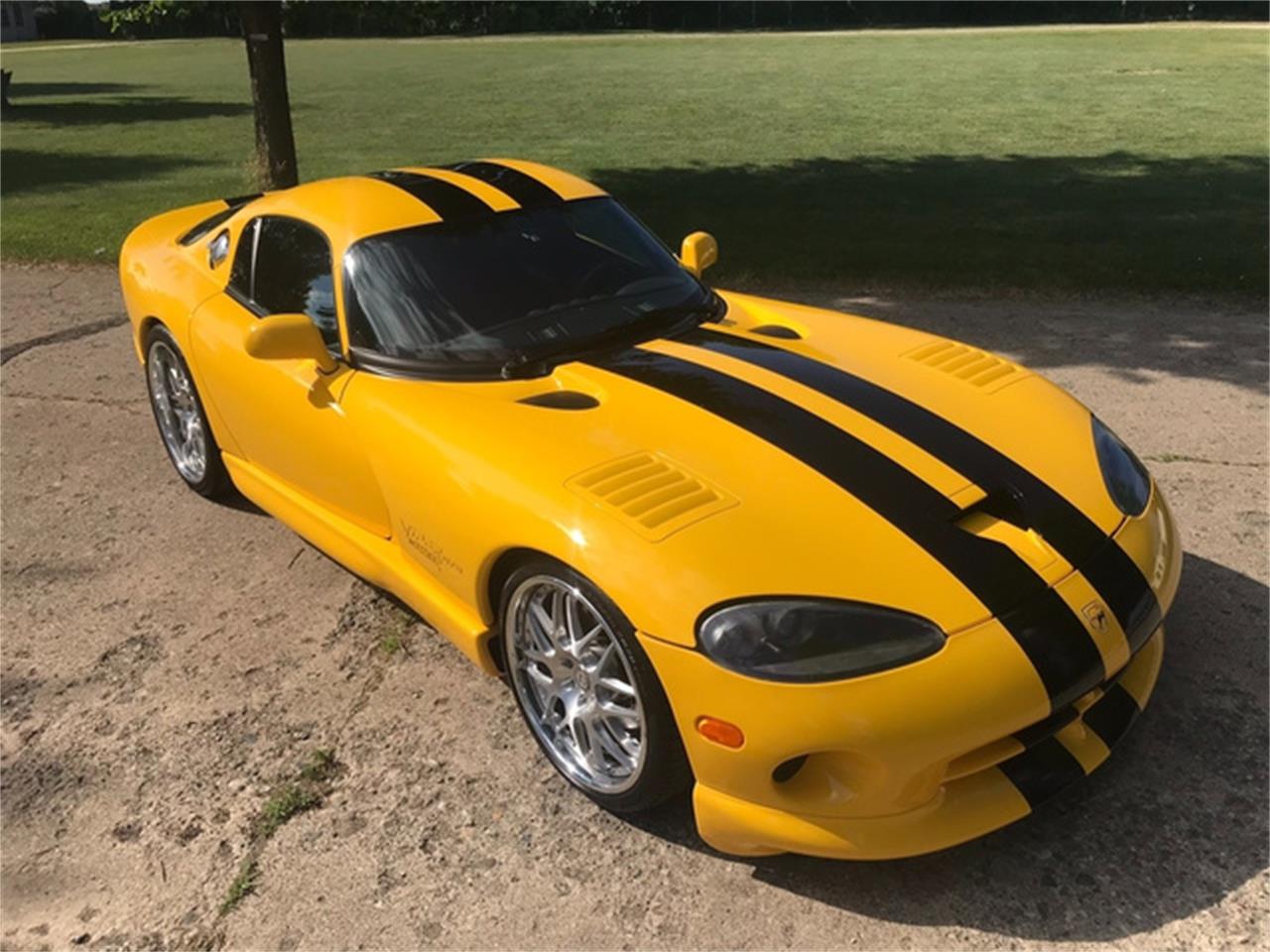 Dodge viper 2002