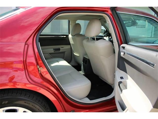 2006 Chrysler 300 (CC-1242385) for sale in Hilton, New York