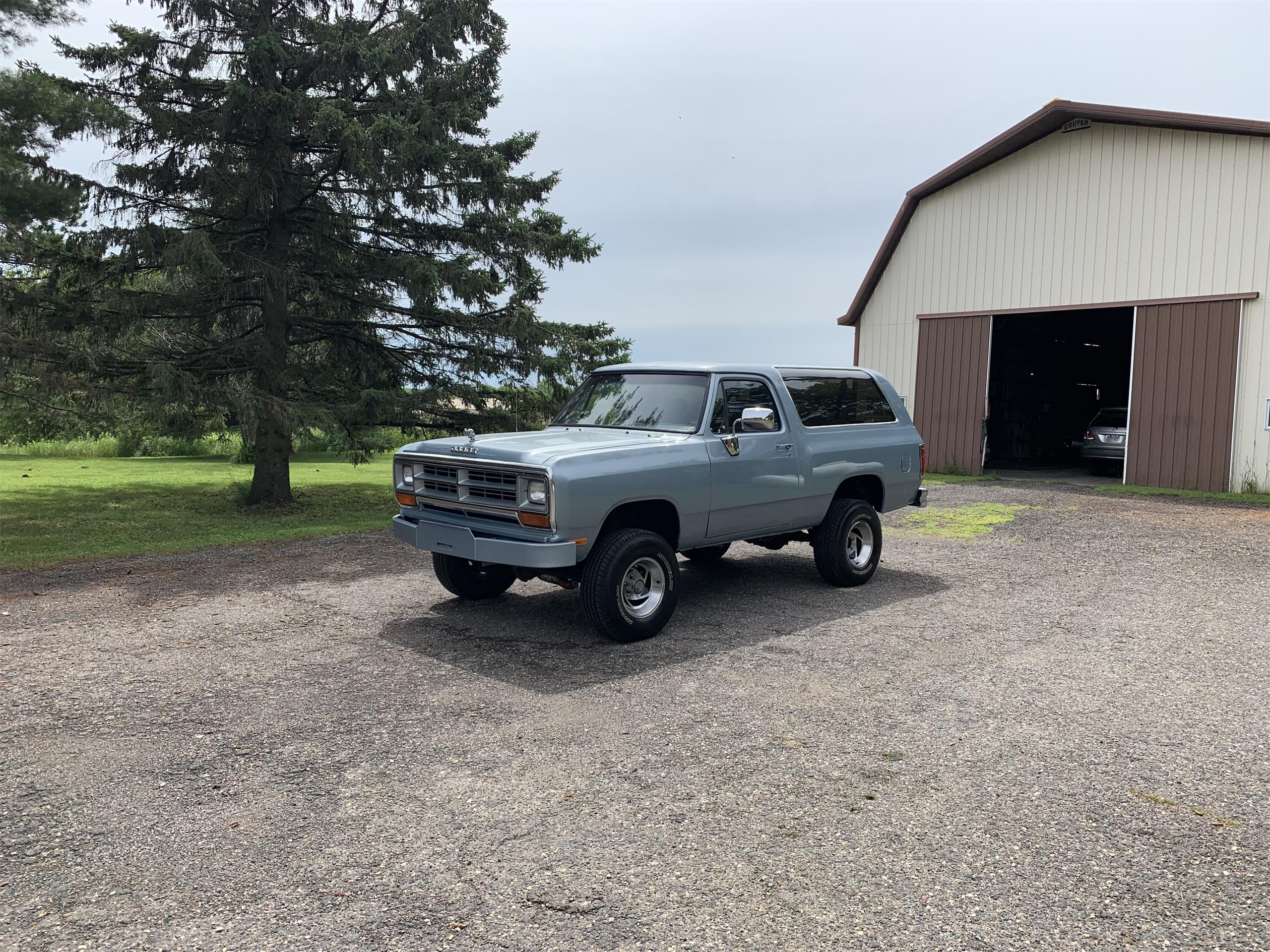 Dodge ramcharger 1991