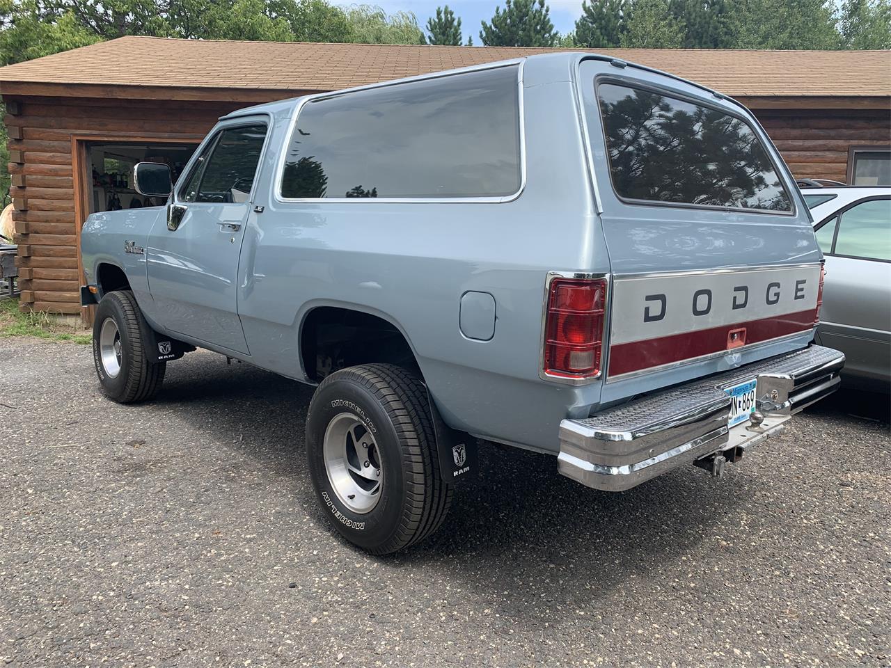 Dodge ramcharger 1991