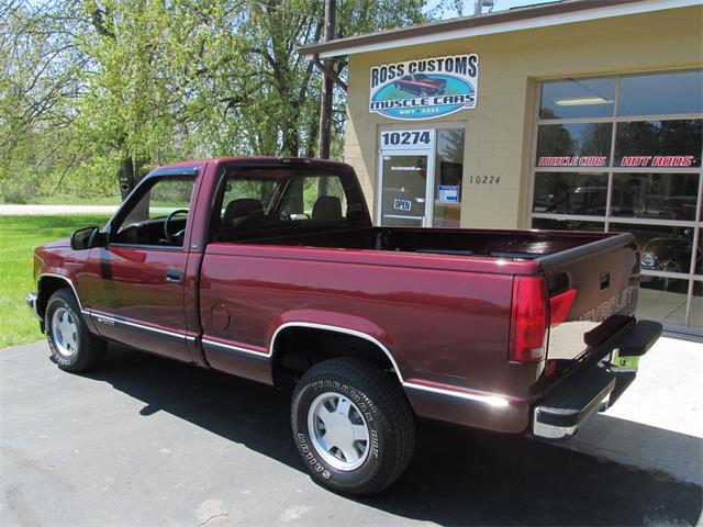 1998 Chevrolet Cheyenne (CC-1240362) for sale in Goodrich, Michigan
