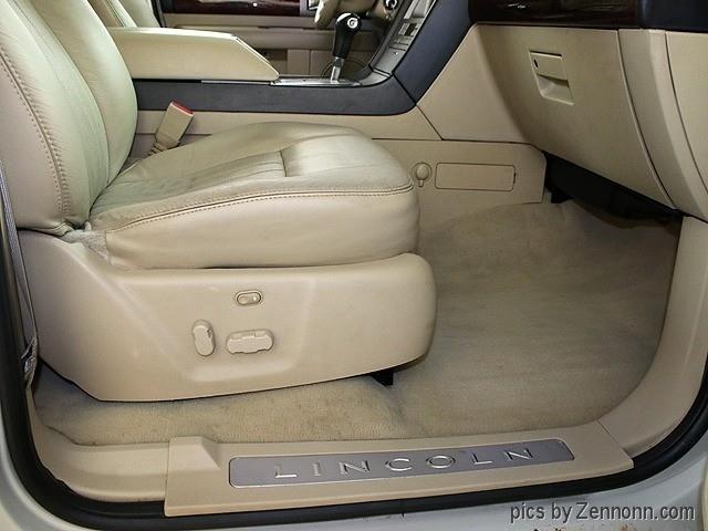 2005 Lincoln Navigator (CC-1244314) for sale in Addison, Illinois