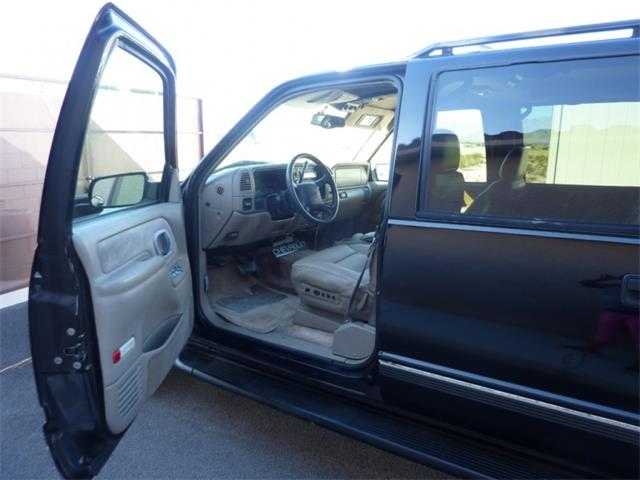 1998 Chevrolet Suburban (CC-1244614) for sale in Pahrump, Nevada