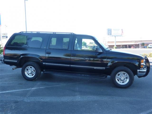 1998 Chevrolet Suburban (CC-1244614) for sale in Pahrump, Nevada