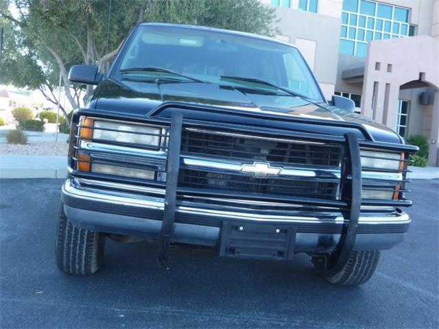 1998 Chevrolet Suburban (CC-1244614) for sale in Pahrump, Nevada