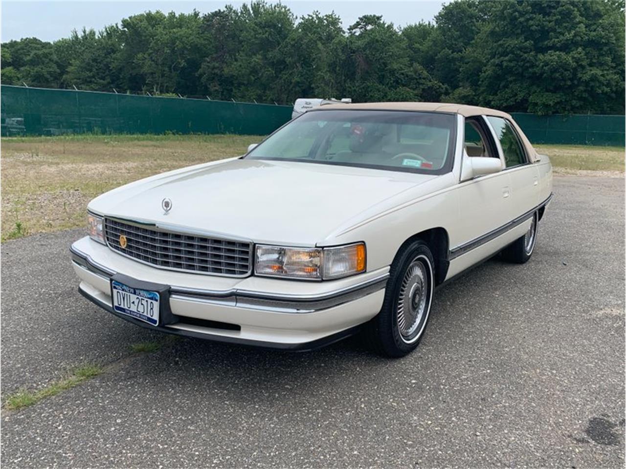 1995 Cadillac DeVille for Sale | ClassicCars.com | CC-1244618