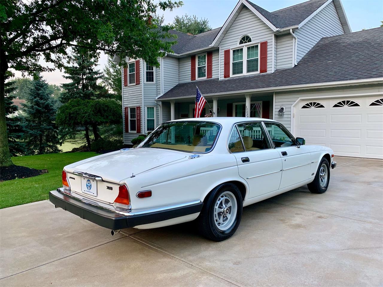 1985 Jaguar XJ6 for Sale | ClassicCars.com | CC-1248211