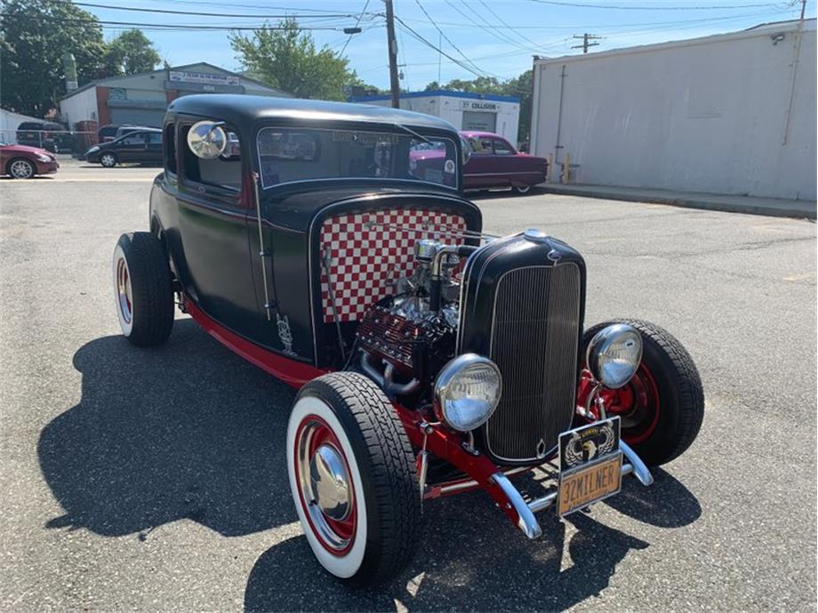 amt 1932 ford coupe