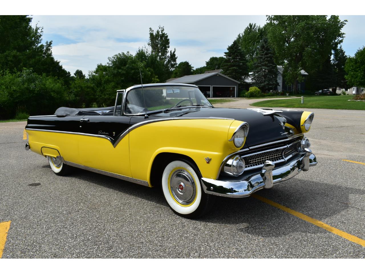 1955 Ford Fairlane Sunliner For Sale 