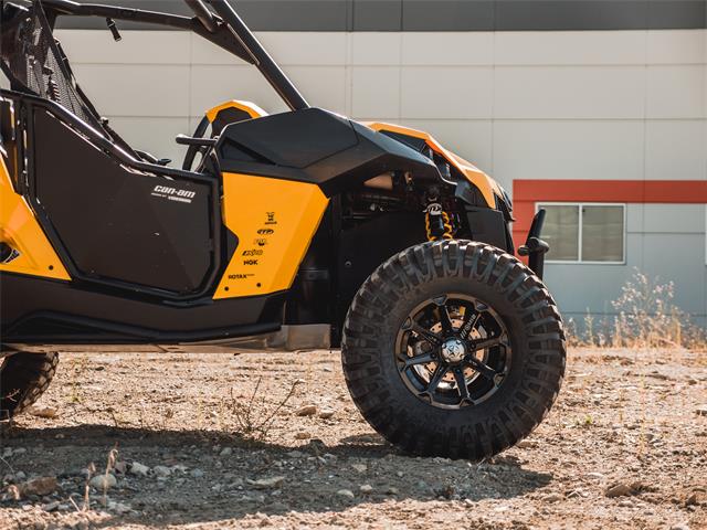 2014 Can-Am Maverick (CC-1256736) for sale in Kelowna, British Columbia