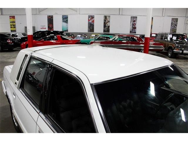 1993 Chrysler Fifth Avenue (CC-1250835) for sale in Kentwood, Michigan