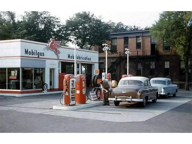 1900 Miscellaneous Vintage Gas Pump (CC-1261149) for sale in Saratoga Springs, New York