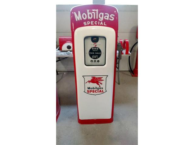 1900 Miscellaneous Vintage Gas Pump (CC-1261149) for sale in Saratoga Springs, New York