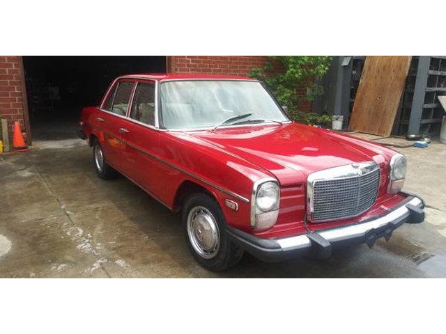1976 Mercedes-Benz 240D (CC-1263453) for sale in Long Island, New York
