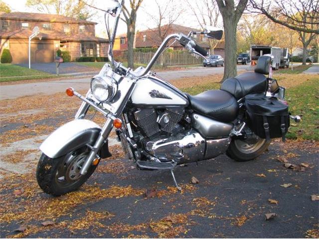 2002 Suzuki Motorcycle (CC-1260443) for sale in Cadillac, Michigan