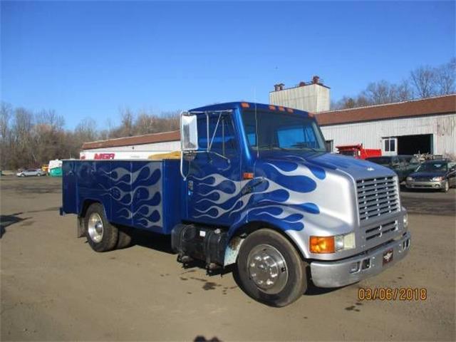 2001 International Flatbed Truck (CC-1265284) for sale in Cadillac, Michigan