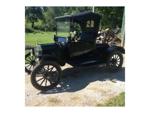 1915 Ford Automobile (CC-1266091) for sale in Holbrook, Massachusetts
