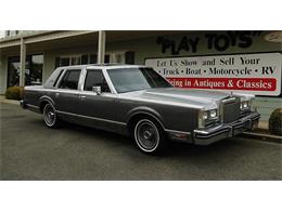 1984 Lincoln Town Car (CC-1266628) for sale in Redlands, California