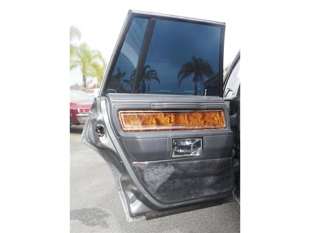 1984 Lincoln Town Car (CC-1266628) for sale in Redlands, California