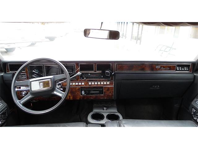 1984 Lincoln Town Car (CC-1266628) for sale in Redlands, California