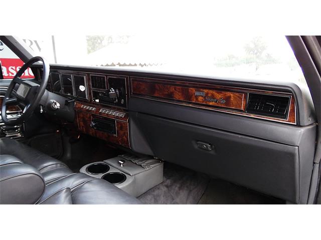 1984 Lincoln Town Car (CC-1266628) for sale in Redlands, California