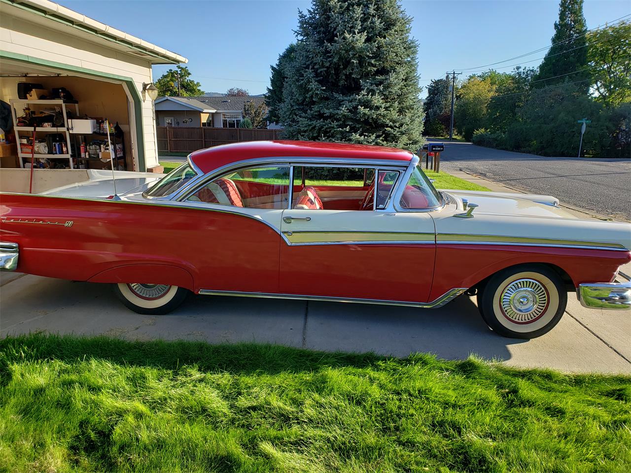 amt 1957 ford fairlane 500