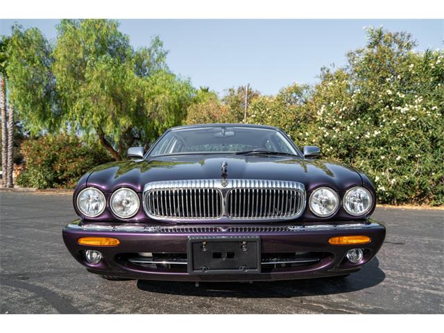 1998 Jaguar XJ8 for Sale | ClassicCars.com | CC-1267637