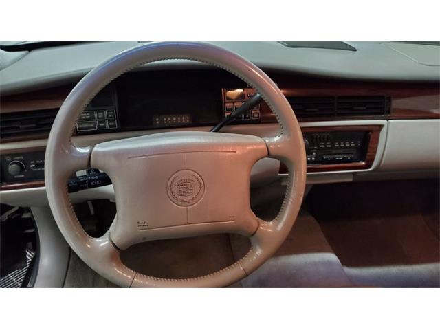 1994 Cadillac Sedan (CC-1269602) for sale in Mankato, Minnesota