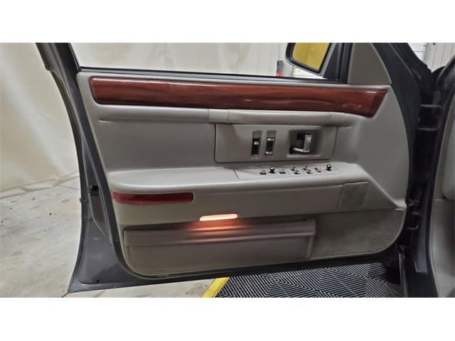 1994 Cadillac Sedan (CC-1269602) for sale in Mankato, Minnesota