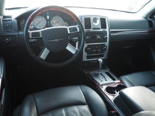 2008 Chrysler 300 (CC-1274791) for sale in Downers Grove, Illinois