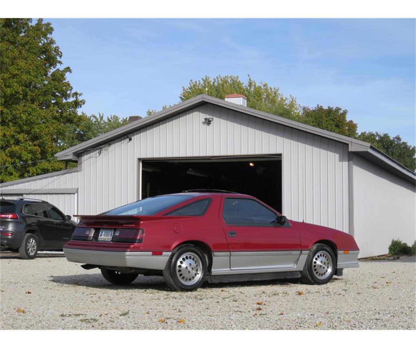 Dodge daytona 1985