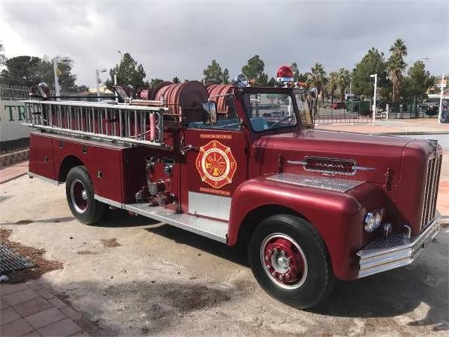 1966 Maxim Fire Truck (CC-1270557) for sale in Cadillac, Michigan