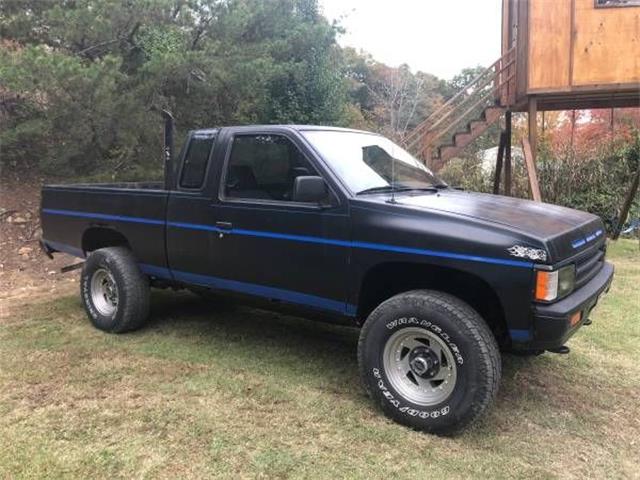 1989 Nissan Pickup (CC-1293800) for sale in Cadillac, Michigan