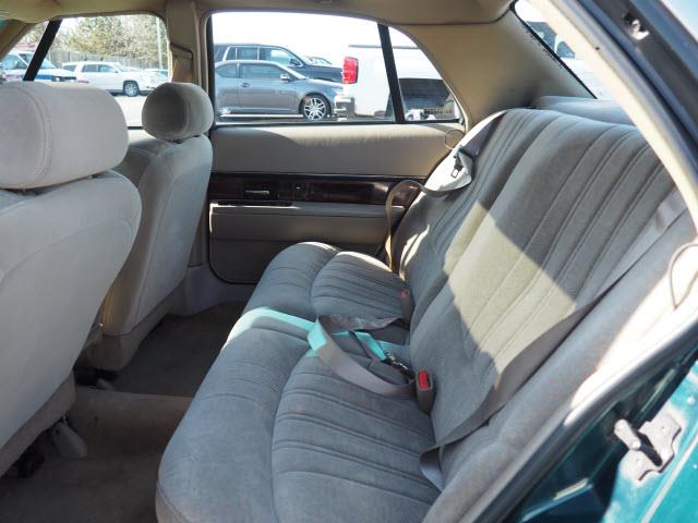 1998 Buick LeSabre (CC-1294121) for sale in Downers Grove, Illinois