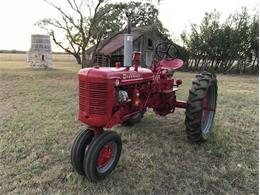 1952 International Tractor (CC-1302673) for sale in Fredericksburg, Texas