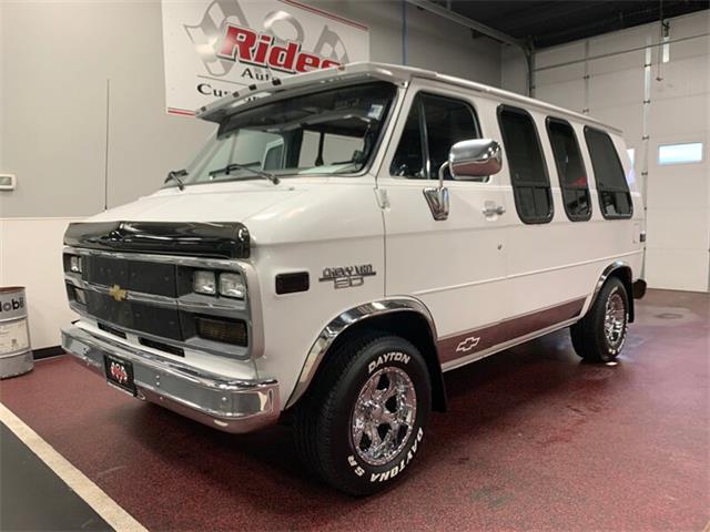 1992 Chevrolet Van (CC-1300362) for sale in Bismarck, North Dakota