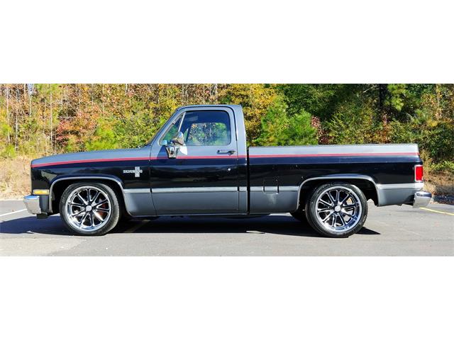 1986 Chevrolet C10 (CC-1300408) for sale in Cumming , Georgia
