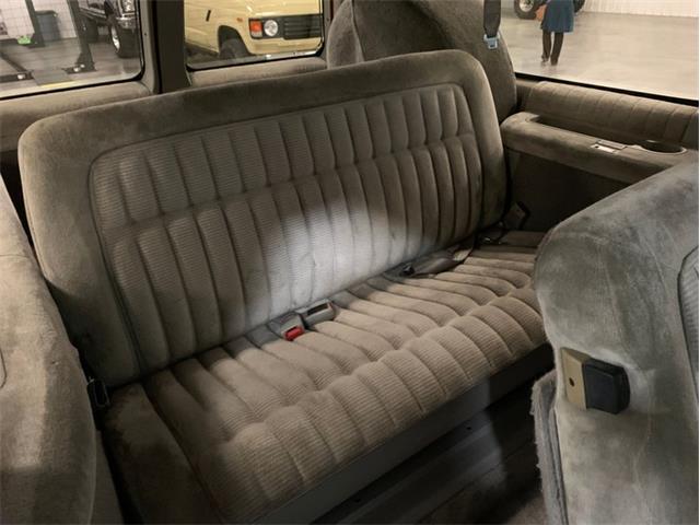 1993 Chevrolet Suburban (CC-1309764) for sale in Holland , Michigan