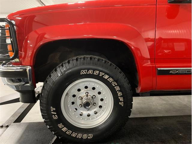 1993 Chevrolet Suburban (CC-1309764) for sale in Holland , Michigan