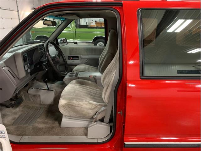 1993 Chevrolet Suburban (CC-1309764) for sale in Holland , Michigan