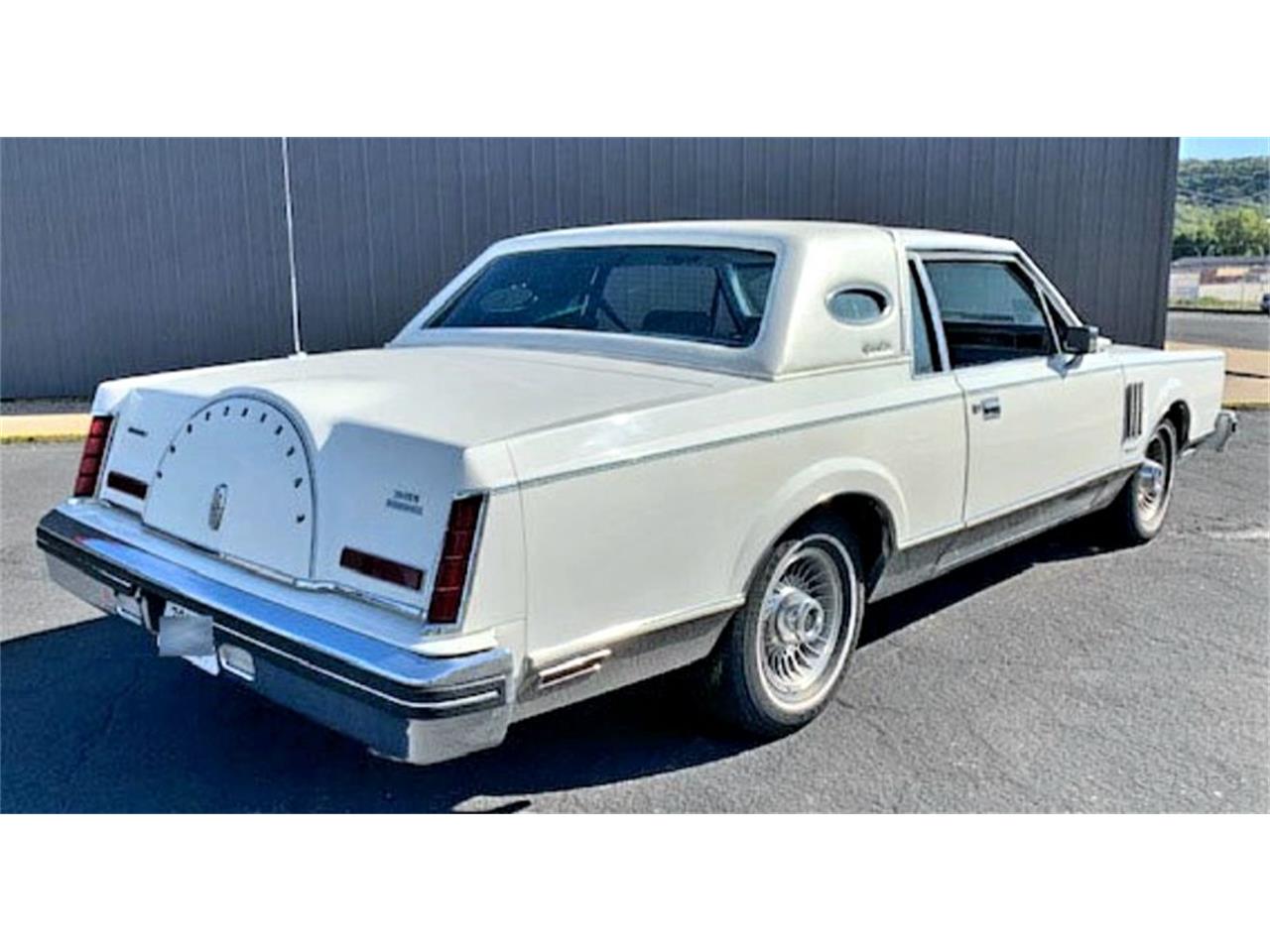 Lincoln continental 1983