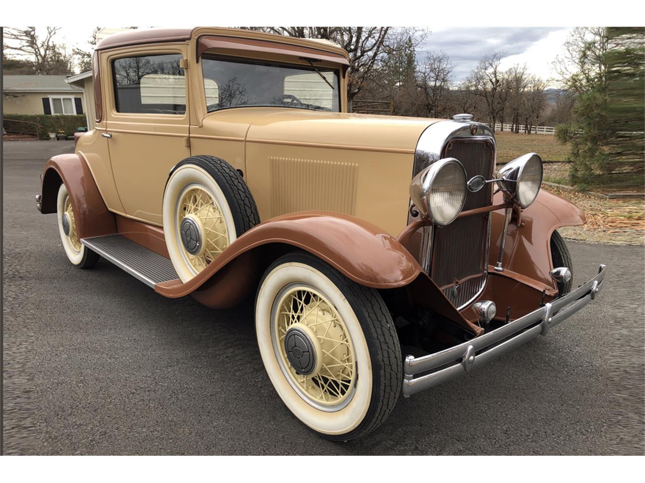 19066785-1930-oldsmobile-f85-