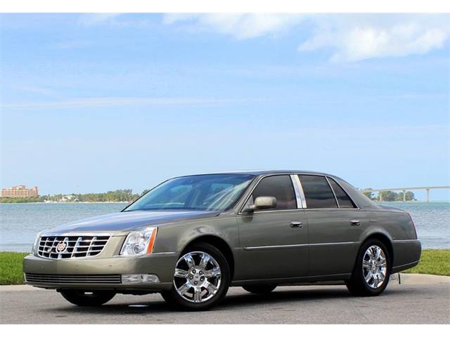 2010 Cadillac DTS (CC-1313933) for sale in Clearwater, Florida