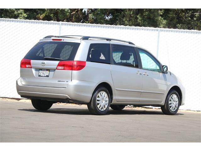 2004 Toyota Sienna (CC-1310485) for sale in Dinuba, California