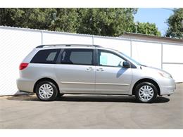 2004 Toyota Sienna (CC-1310485) for sale in Dinuba, California
