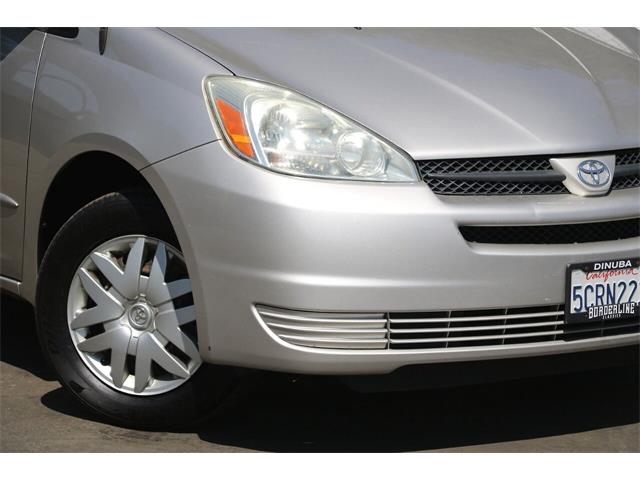 2004 Toyota Sienna (CC-1310485) for sale in Dinuba, California
