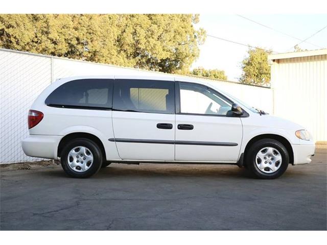 2002 Dodge Grand Caravan (CC-1310536) for sale in Dinuba, California