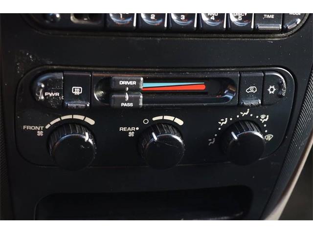 2002 Dodge Grand Caravan (CC-1310536) for sale in Dinuba, California