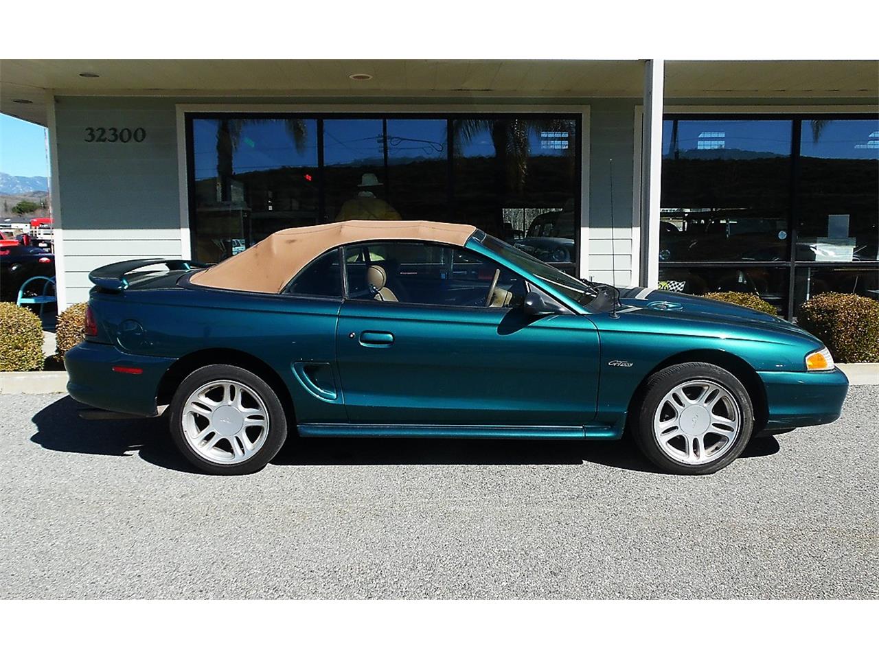 Ford mustang 1996